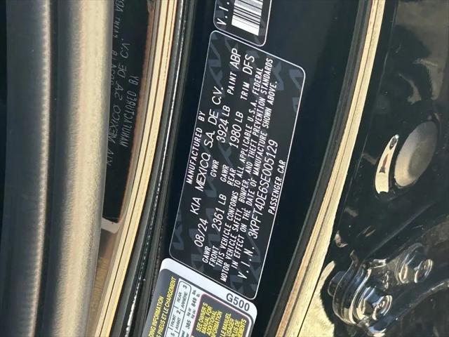 2025 Kia K4 LXS