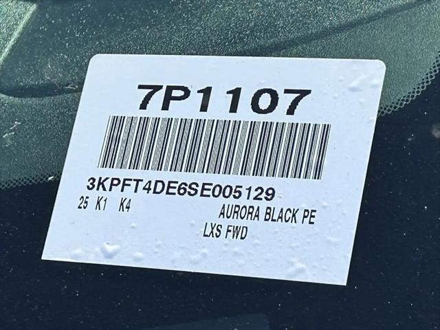 2025 Kia K4 LXS