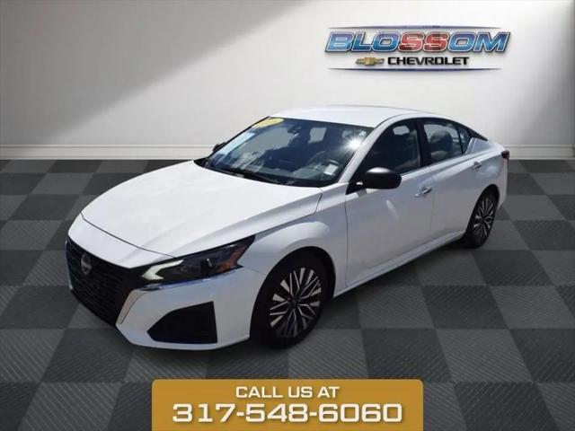 2025 Nissan Altima SV FWD