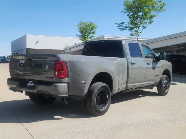 2026 Ram 3500 Laramie Crew Cab 4x4 8' Box