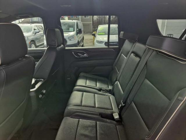 2023 GMC Yukon XL 4WD SLT