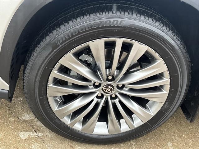2020 Toyota Highlander Platinum