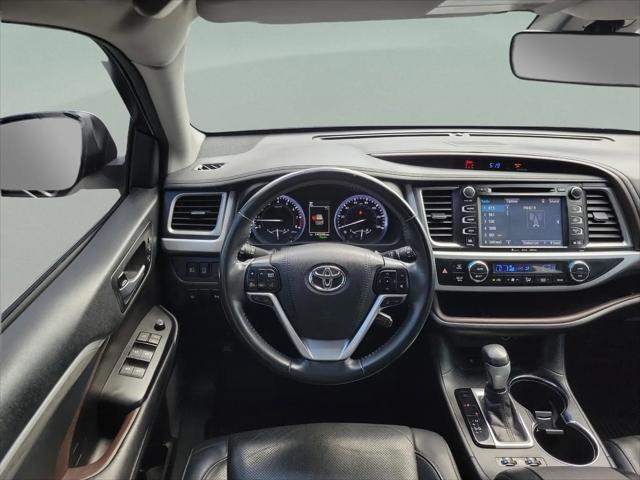 2017 Toyota Highlander Limited