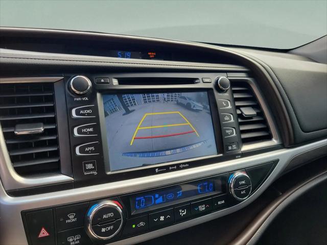 2017 Toyota Highlander Limited