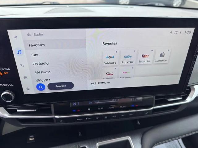 2025 Toyota Sienna XLE