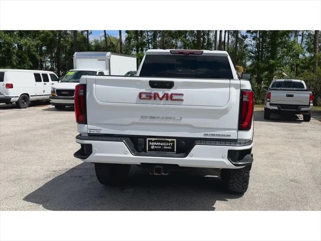 2024 GMC Sierra 2500HD 4WD Crew Cab Standard Bed Denali