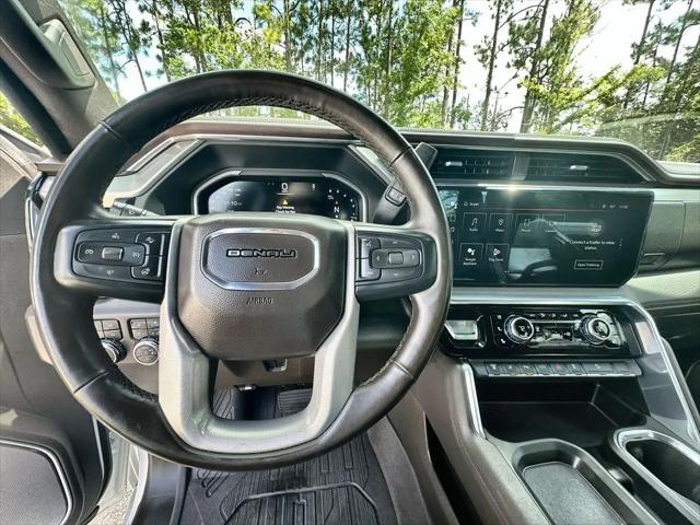 2024 GMC Sierra 2500HD 4WD Crew Cab Standard Bed Denali
