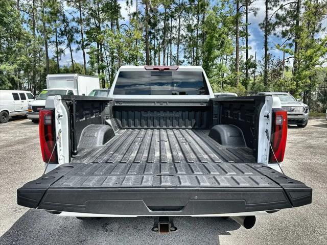 2024 GMC Sierra 2500HD 4WD Crew Cab Standard Bed Denali