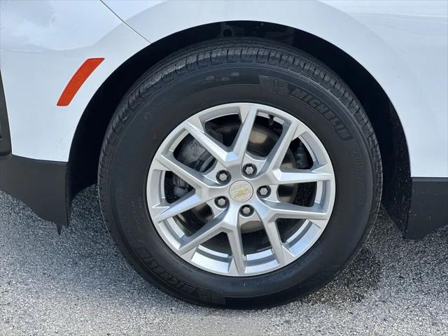 2023 Chevrolet Equinox FWD LS