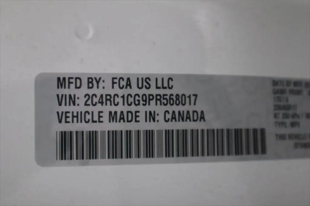 2023 Chrysler Voyager LX