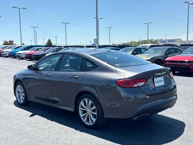 2016 Chrysler 200 S