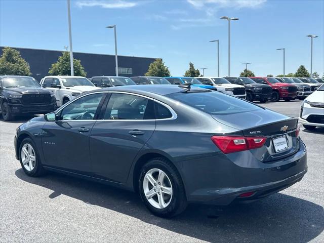 2021 Chevrolet Malibu LS