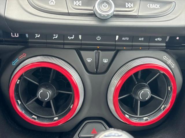 2018 Chevrolet Camaro 1LS