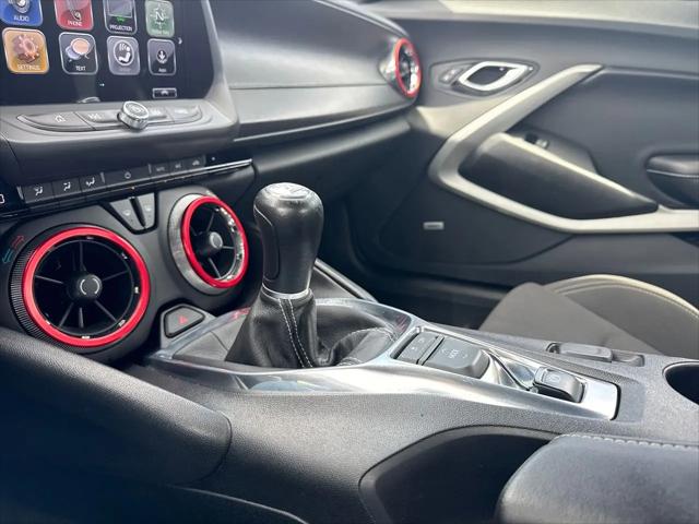 2018 Chevrolet Camaro 1LS