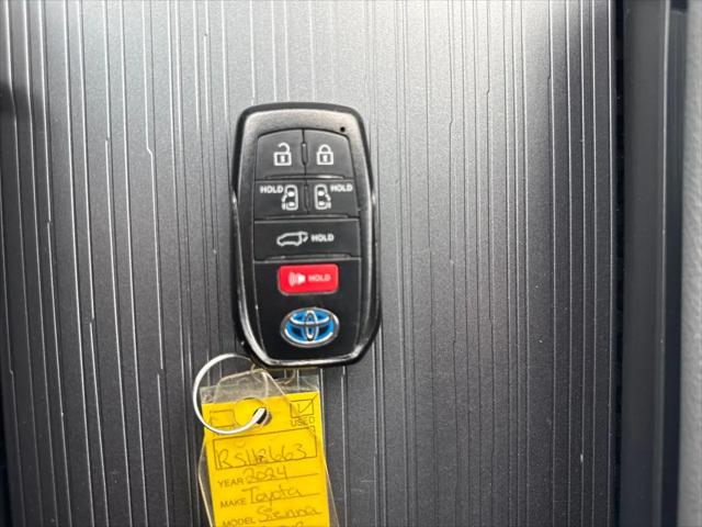 2024 Toyota Sienna XSE