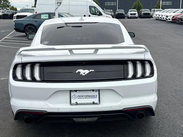 2022 Ford Mustang EcoBoost Premium Fastback