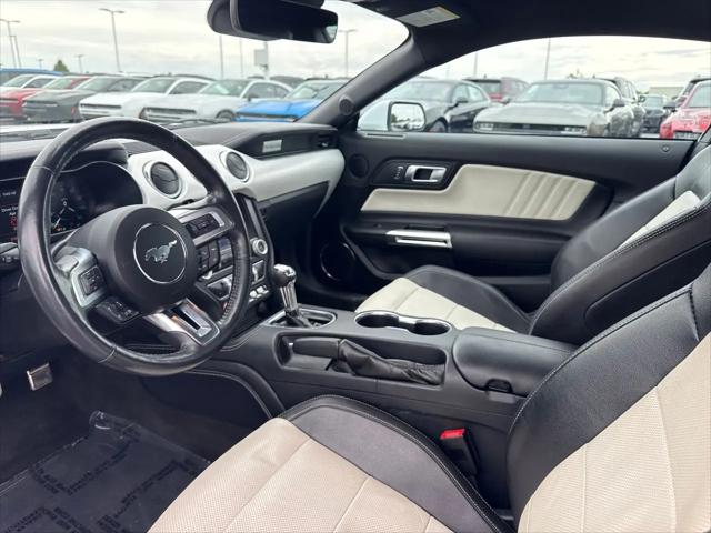 2022 Ford Mustang EcoBoost Premium Fastback