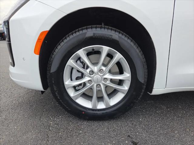 2027 Chrysler Pacifica Select AWD