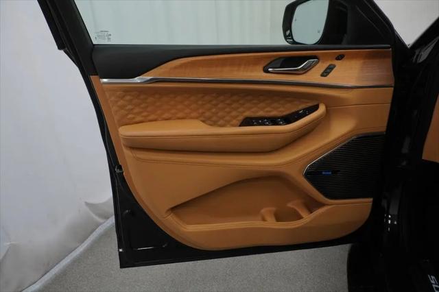 2024 Jeep Grand Cherokee L Summit Reserve 4x4