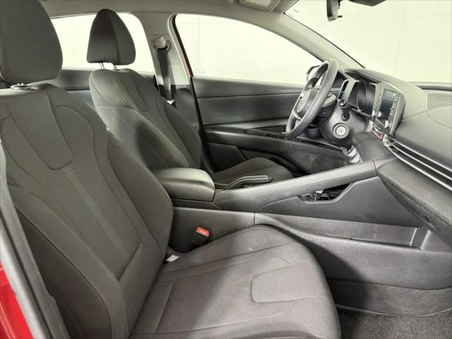 2021 Hyundai Elantra Essential IVT with Hyundai SmartSense Package