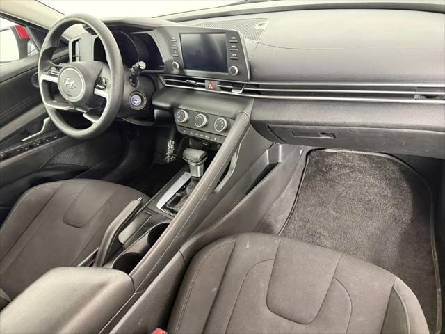 2021 Hyundai Elantra Essential IVT with Hyundai SmartSense Package
