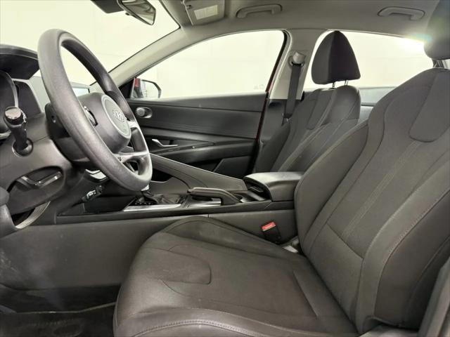 2021 Hyundai Elantra Essential IVT with Hyundai SmartSense Package