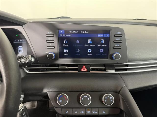 2021 Hyundai Elantra Essential IVT with Hyundai SmartSense Package