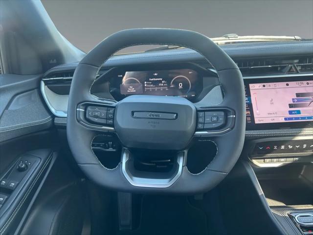 2026 Jeep Cherokee Laredo 4x4