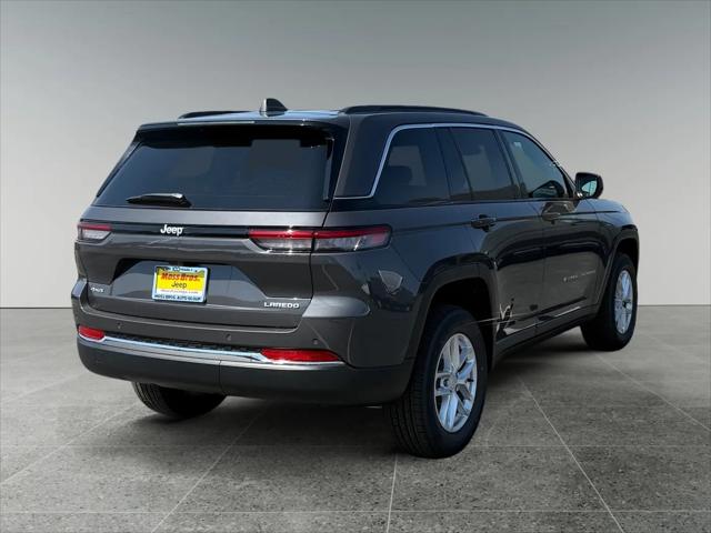 2026 Jeep Grand Cherokee Laredo 4x4