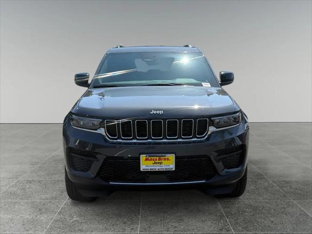 2026 Jeep Grand Cherokee Laredo 4x4