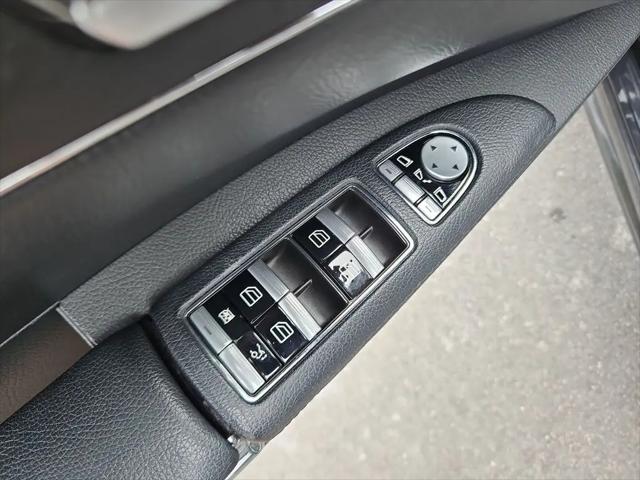 2011 Mercedes-Benz S 550 S 550