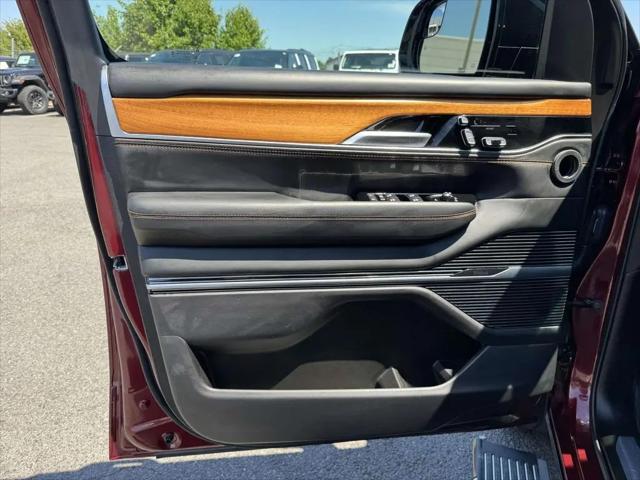 2024 Jeep Grand Wagoneer L Series III 4x4