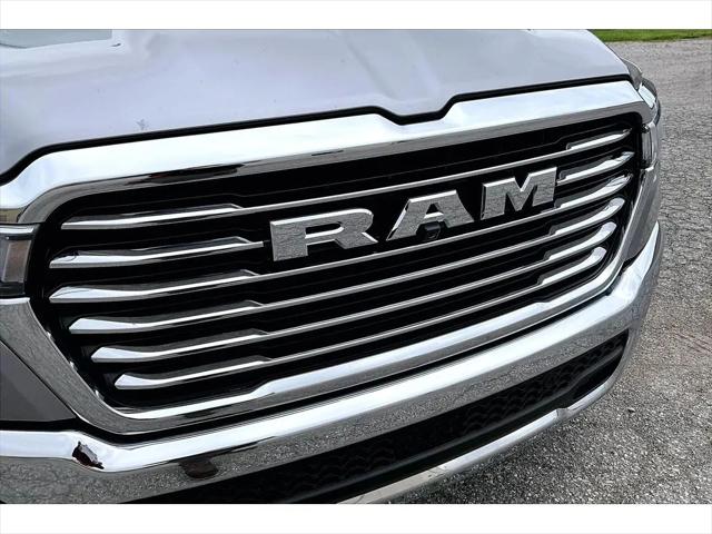 2026 Ram 1500 Laramie Crew Cab 4x4 5'7" Box