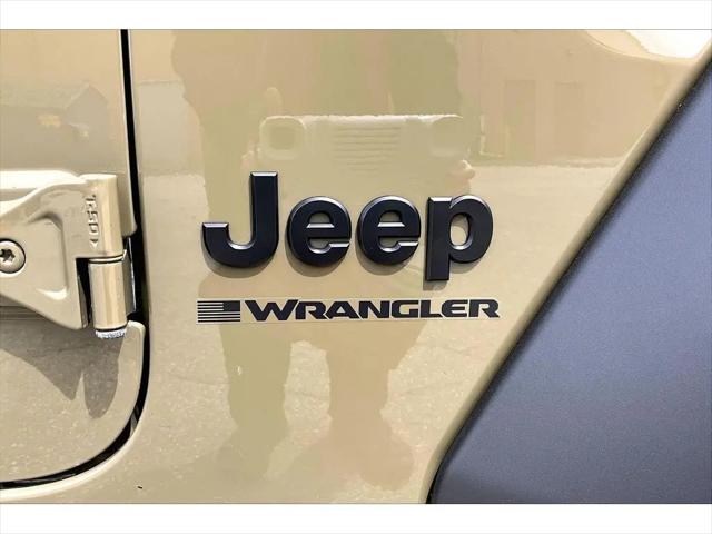 2025 Jeep Wrangler 4-Door Summit 4x4