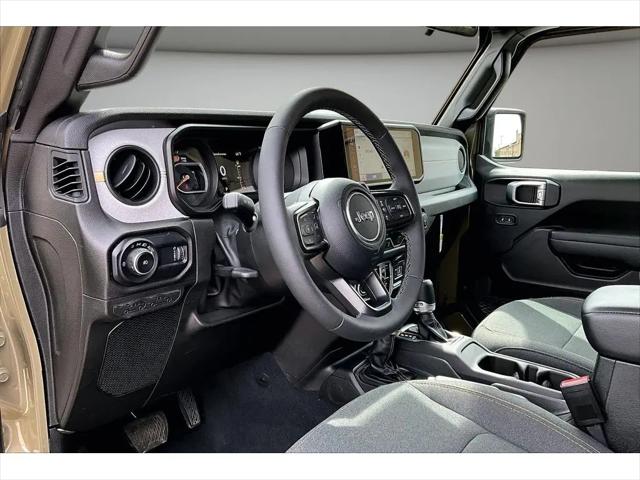 2025 Jeep Wrangler 4-Door Summit 4x4