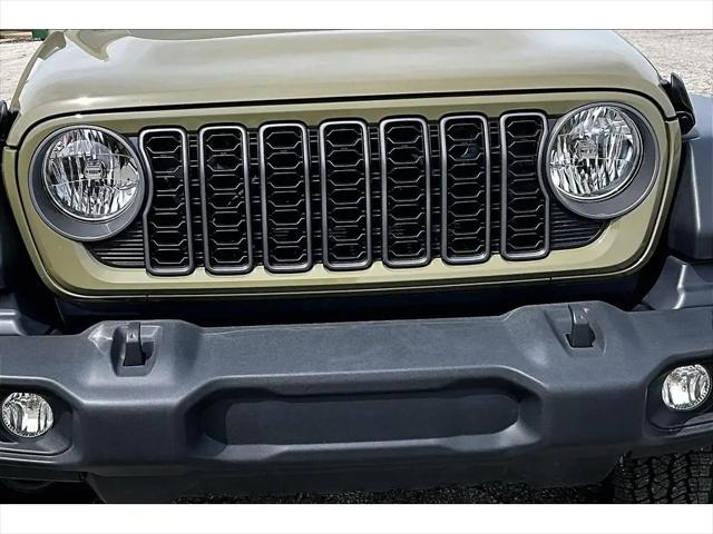 2025 Jeep Wrangler 4-Door Summit 4x4