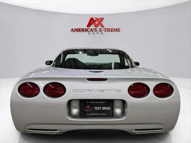 2001 Chevrolet Corvette Base