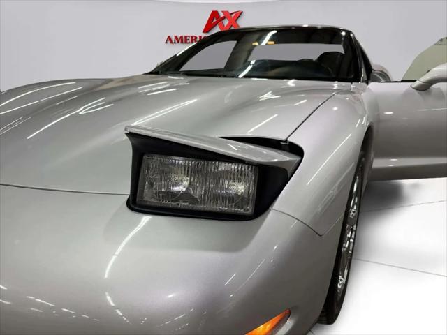 2001 Chevrolet Corvette Base