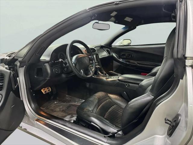 2001 Chevrolet Corvette Base