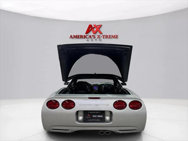 2001 Chevrolet Corvette Base