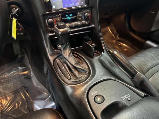 2001 Chevrolet Corvette Base