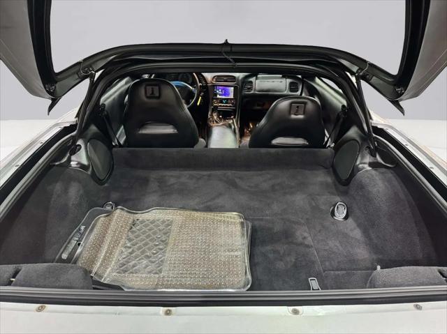 2001 Chevrolet Corvette Base