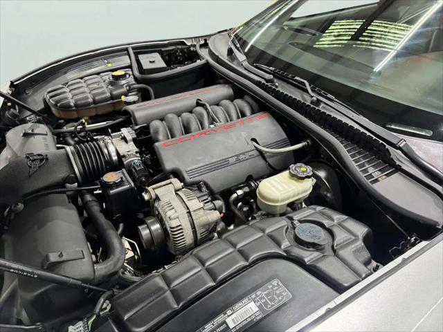 2001 Chevrolet Corvette Base