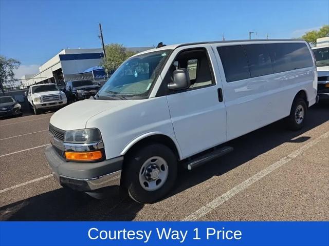 2017 Chevrolet Express LT