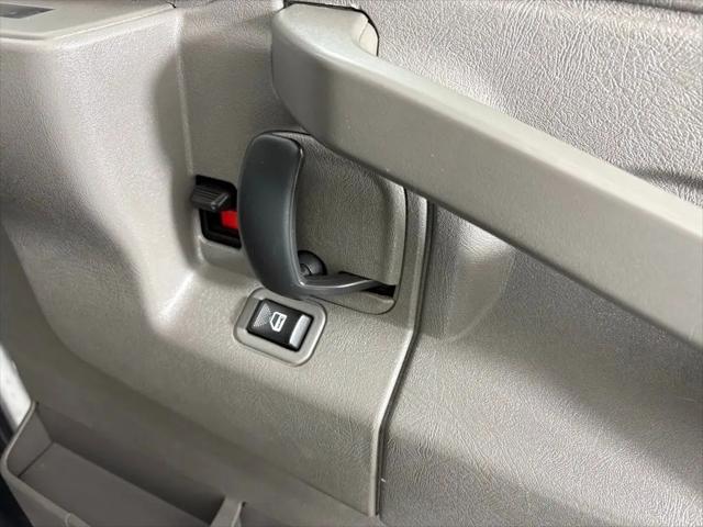 2017 Chevrolet Express LT