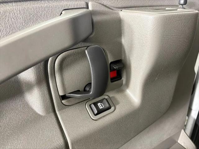 2017 Chevrolet Express LT