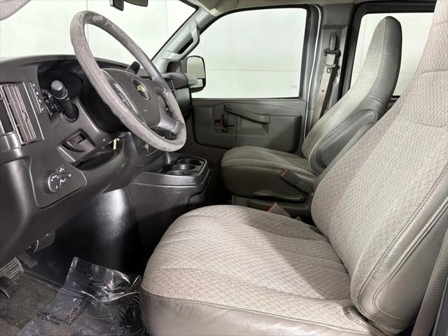2017 Chevrolet Express LT