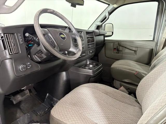 2017 Chevrolet Express LT
