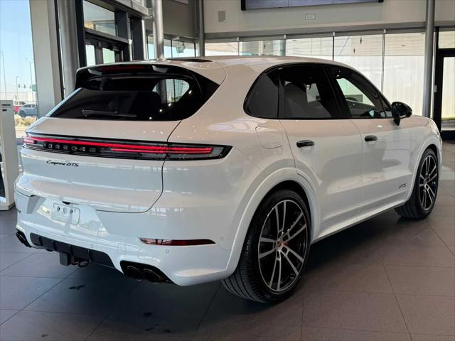 2026 Porsche Cayenne GTS