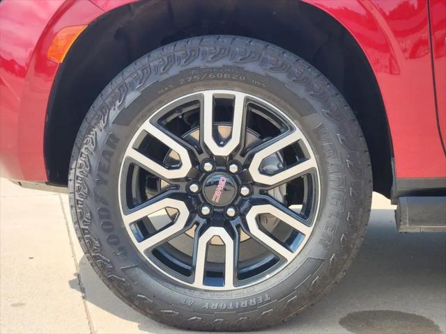 2024 GMC Yukon 4WD AT4